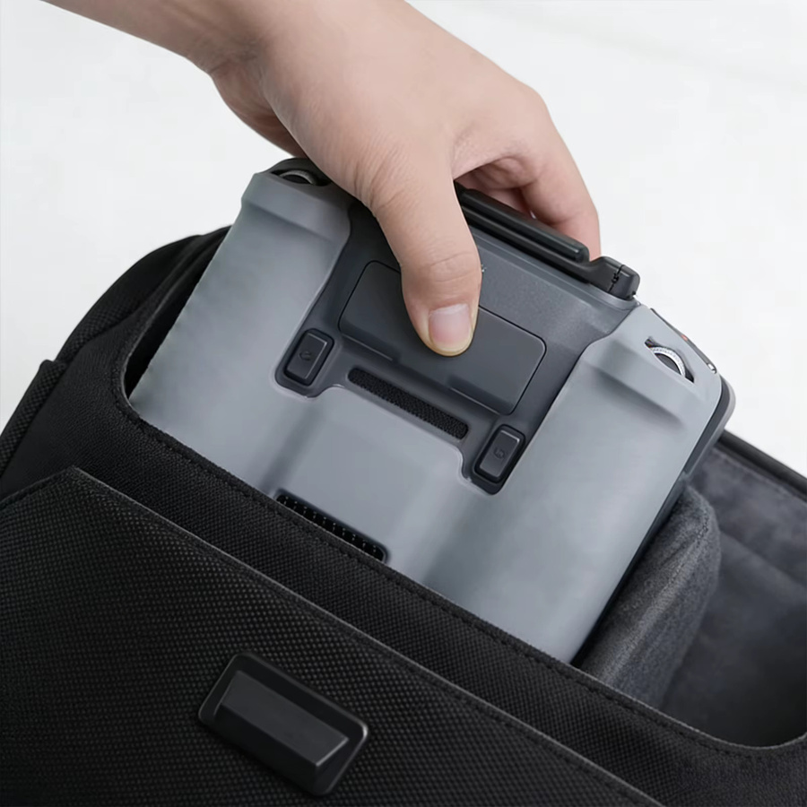 ToriTails Silikon-Schutzhülle für DJI Mavic 4 Pro und RC PRO2 Fernbedienung als Staubschutz in Schwarz und Grau - Bild 3
