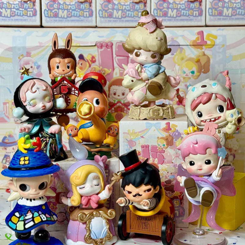 POP MART 15. Jubiläums-Serie Blind Box Mystery Box Anime-Figur aus Kunststoff in Mehrfarbig - Bild 1