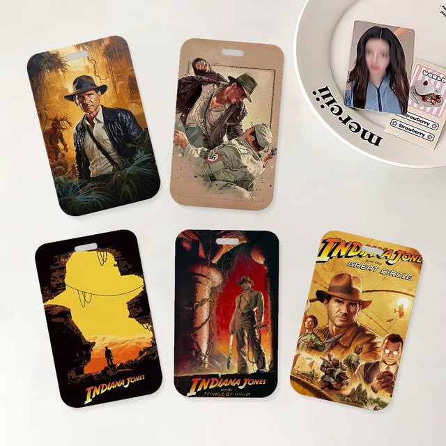 Indiana Jones Ausweishalter mit Umhängeband für Büro und Schule in Multicolour aus Kunststoff - Bild 1