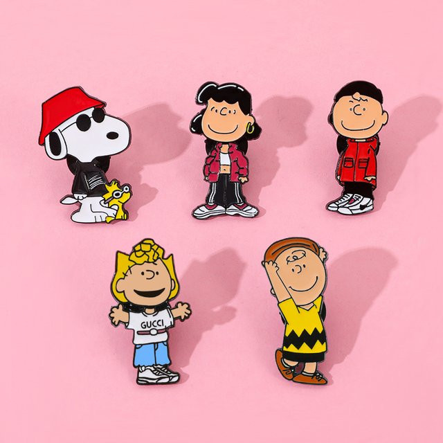 MINISO Pin-Set Snoopy Emaille, Bunt, 5-teilig - Bild 1
