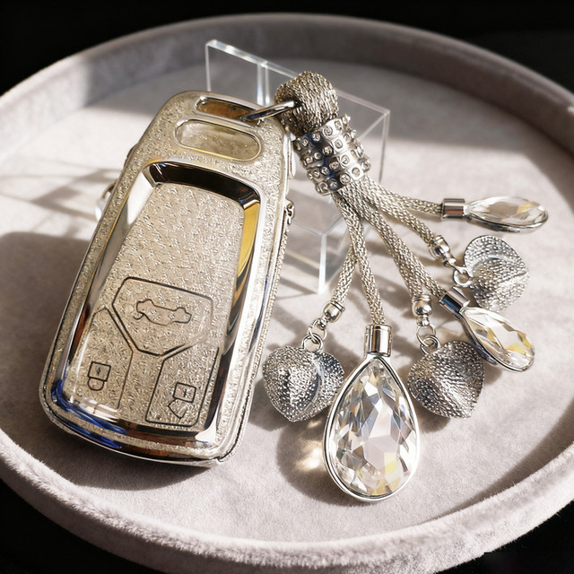 ICAR Schlüsselhülle Weiß Diamant TPU für Audi Q5 Q7 TT A4 B9 A5 A6 8S 8W 4M S4 S5 S7 TTS TFSI RS Fernbedienung Abdeckung - Bild 1