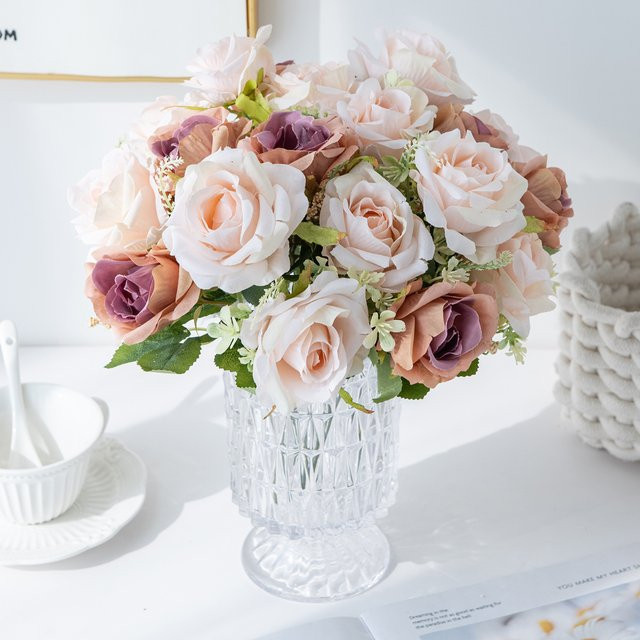 Künstliche Seidenrosen Bouquet von smr in Violett für Hochzeit, Weihnachten und Party-Dekoration - Bild 1