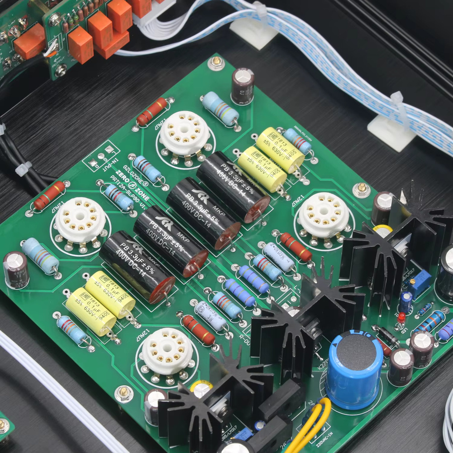 CARY Stereo Röhren-Vorverstärker mit ECC82 Röhren und verbesserter Fernbedienung auf CARY-SLP90 Schaltung für HiFi-Anwendungen - Bild 2