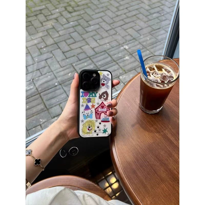 Stoßfeste Handyhülle mit Sternhund-Motiv für Apple iPhone 17, 16, 15 und 14 Pro Max in Schwarz - Bild 4