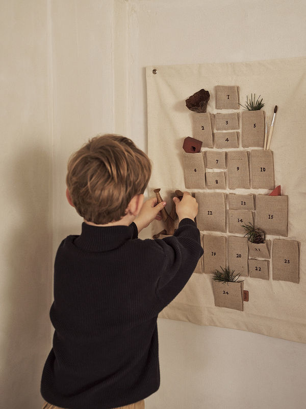 Ferm Living Pine Adventskalender aus Jute in Beige zur Weihnachtsdekoration - Bild 4