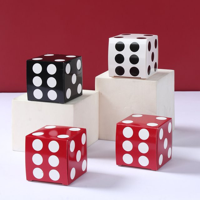 12er Set Huiran Würfel Candy Boxen aus Papier in Multicolour für Hochzeit, Geburtstag und Party als Geschenkverpackung und Dekoration - Bild 1