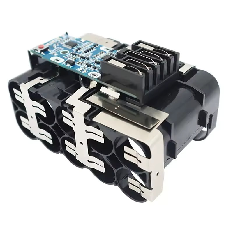 Milwaukee M18 Li-Ion Batterie Gehäuse aus Kunststoff in Schwarz für 6Ah Akkus - Bild 2