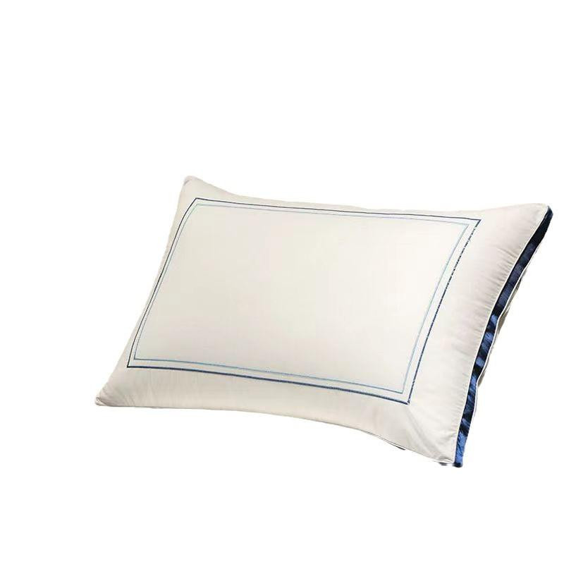 Yiran Furniture Kissen mit dreidimensionaler Stickerei aus Mikrofaser, B/B/H: 74 x 48 x 6 cm, Blau und Gold - Bild 2