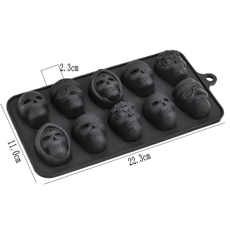 DUTRIEUX Totenkopf-Eiswürfelform 10er-Set aus Silikon in Schwarz für Whiskey, Cocktails und Schokolade - Bild 2