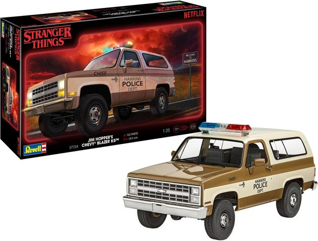 Revell Stranger Things Jim Hopper´s Chevy Blazer K5 Automodell Bausatz, 1:25 - Bild 2