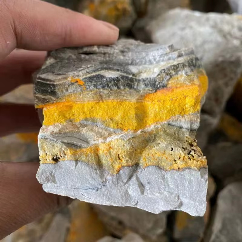 Natürlicher Hummel-Jaspis von CrystalHola in Gelb und Multicolour, Bienen-Jaspis Rohstein als Mineralienprobe für deine Schmuckherstellung, 20-200g - Bild 5