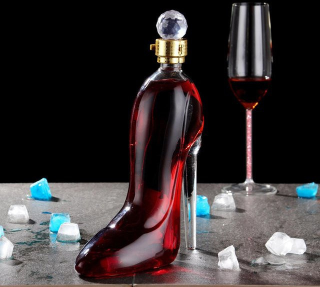 MagiDeal Dekanter in Form eines High Heel Schuhs für Muscat und Likör, 375 ml - Bild 1