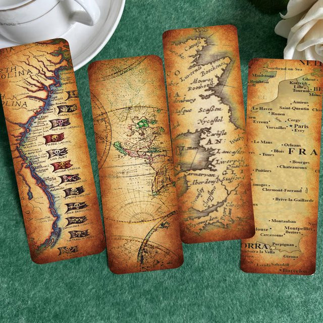 30er Set Lesezeichen aus Papier im Vintage-Stil mit dekorativen Literatur-Motiven in Multicolour - Bild 1