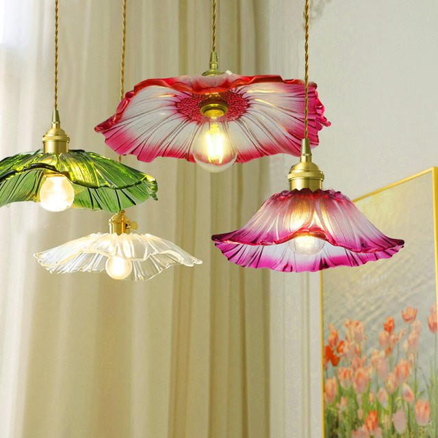 Ramalho Vintage Pendelleuchte aus Glas in Blumenform, Transparent mit Gold/Messing, ideale Hängelampe für Wohnzimmer und Schlafzimmer - Bild 1
