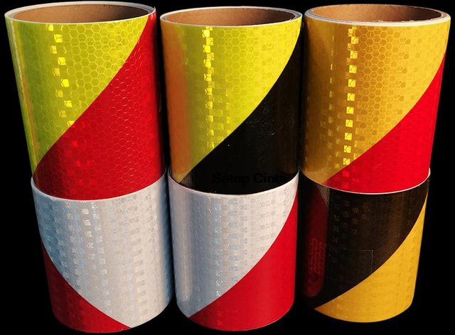 Reflektierendes Warnband Satop Cinta aus wasserfestem PVC in Weiß und Rot, Breite: 10 cm, Länge: 1 m - Bild 1