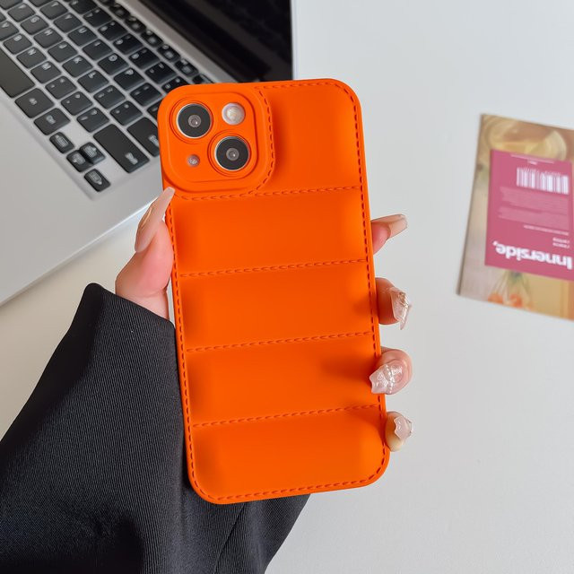 Stoßfeste Daunenjacke Handyhülle mit Luftpolster für iPhone 17 16 15 14 13 12 11 Pro Max Plus XR XS X von YULIN in Orange - Bild 1
