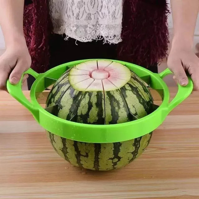 Multifunktionaler Wassermelonenschneider aus Edelstahl in Rot und Schwarz, kreisförmiger Handschneider für Melonen und Äpfel - Bild 1