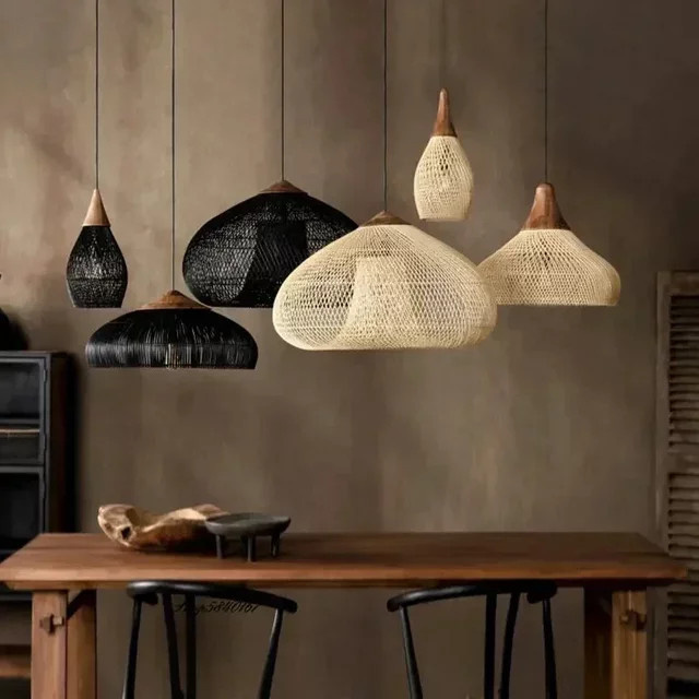 YANKE Pendelleuchte aus Rattan in Beige, handgefertigte ethnische Kuppelleuchte für Esszimmer und Küche - Bild 1