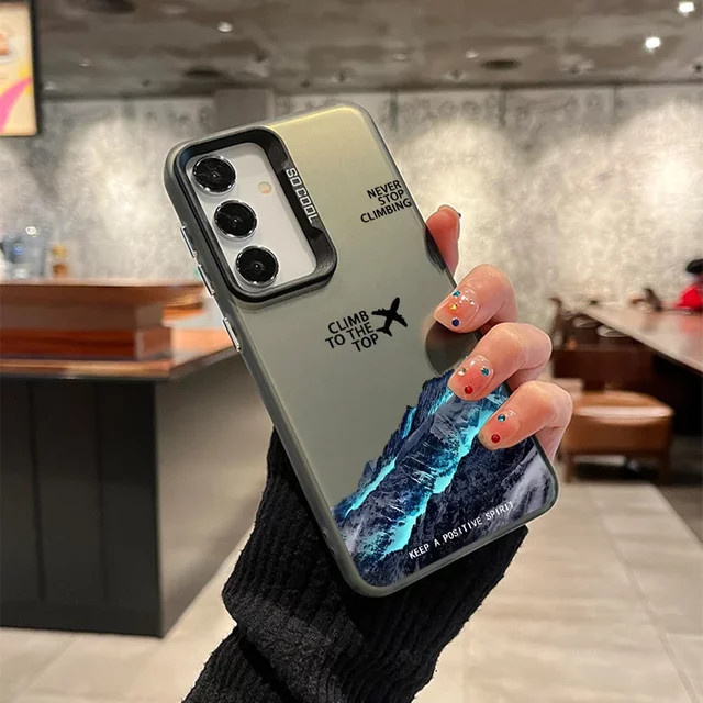Snow Mountain Handyhülle für Samsung Galaxy A56 A55 A54 A36 A35 A34 A26 A25 A24 A16 A15 A14 Laser Hard Case aus PC und TPU in Weiß - Bild 1
