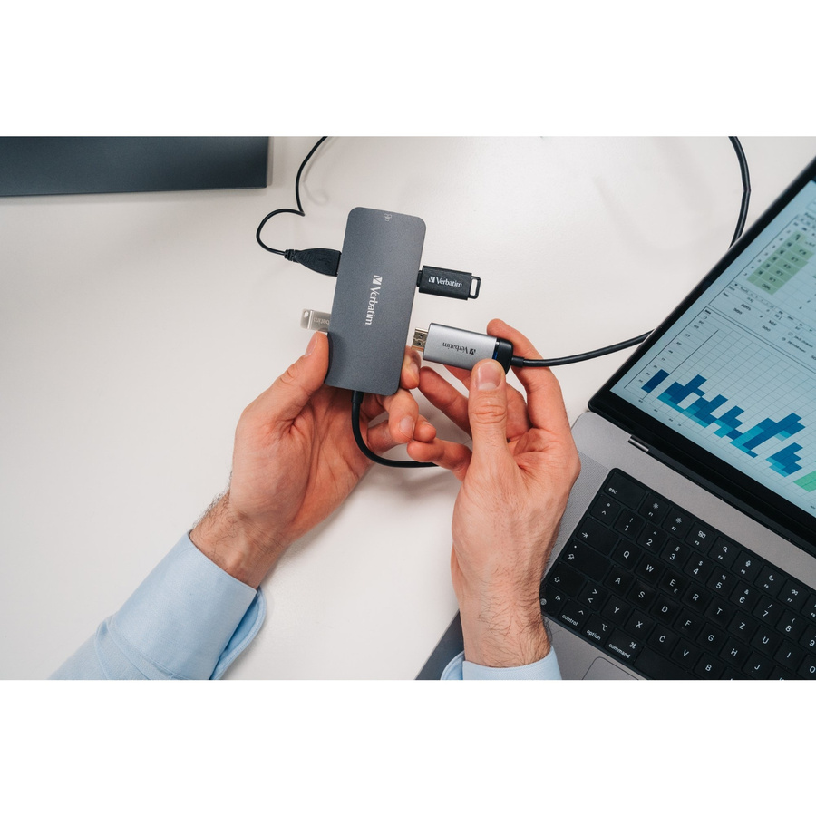 Verbatim USB-C Pro Multiport Hub CMH-05 Dockingstation mit 5 Anschlüssen inklusive HDMI, USB-A und Netzwerk-Anschluss in Schwarz und Grau - Bild 2