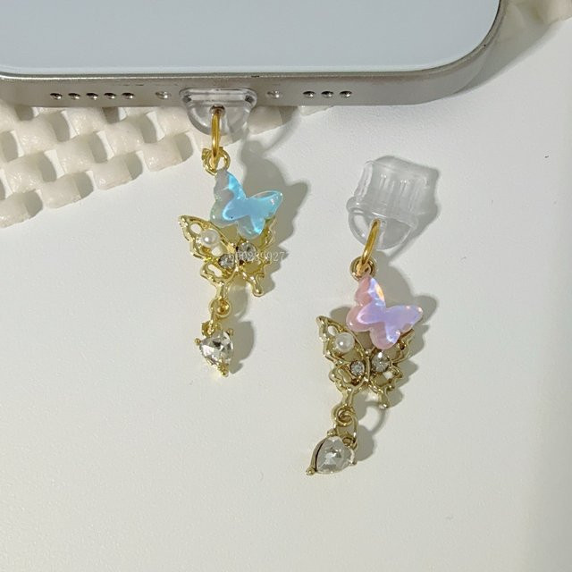 Schmetterling USB-C Staubschutzstecker mit Quasten-Anhänger für iPhone und andere Geräte in Legierung-Optik - Bild 1