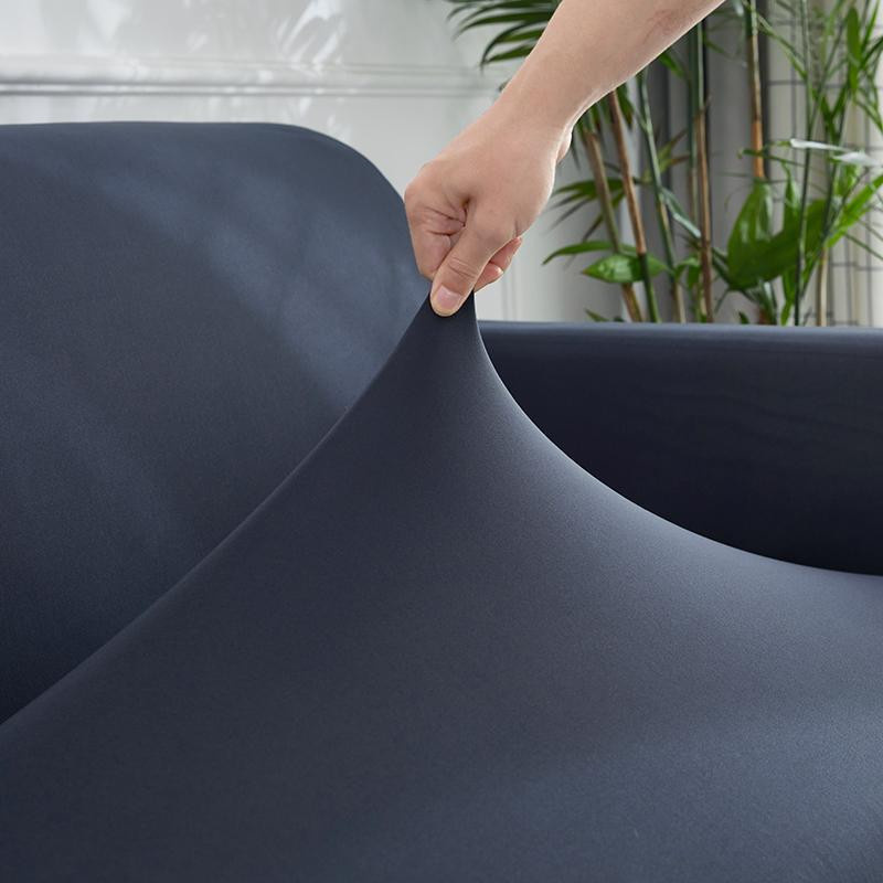 Yiran elastischer Sofabezug aus Polyester in Blau, einfarbig und rutschfest für 1-Sitzer, Breite: 90-140 cm - Bild 1