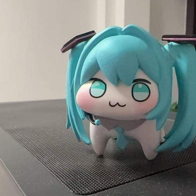 Yiran toy 1 Hatsune Miku Anime Actionfigur PVC Modellfigur - Bild 1
