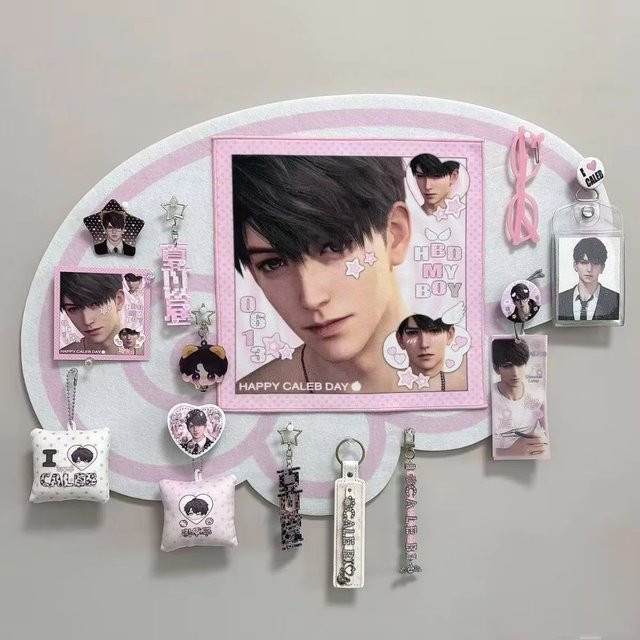 UOSU Engelsflügel Wanddekoration aus Filz in Pink - Bild 1