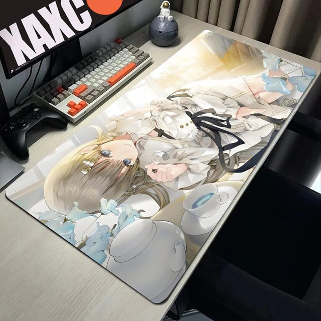 Großes Speed-Gaming-Mauspad mit virtuellem Streamer-Girl-Motiv in Multicolour, rutschfeste Gummiunterseite und genähte Kanten, Schreibtischunterlage für PC-Gamer, B/T: 90 x 40 cm - Bild 1
