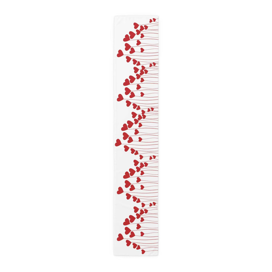 Roter Tischläufer mit Herz-Dekor aus Leinen für den Valentinstag - Bild 3