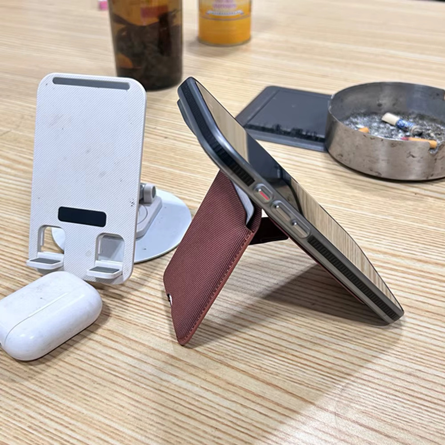 szHAIyu Magnetische Lederhülle mit Kartenhalter und Standfunktion für iPhone und Samsung S25 S26 Ultra, Schwarz - Bild 3