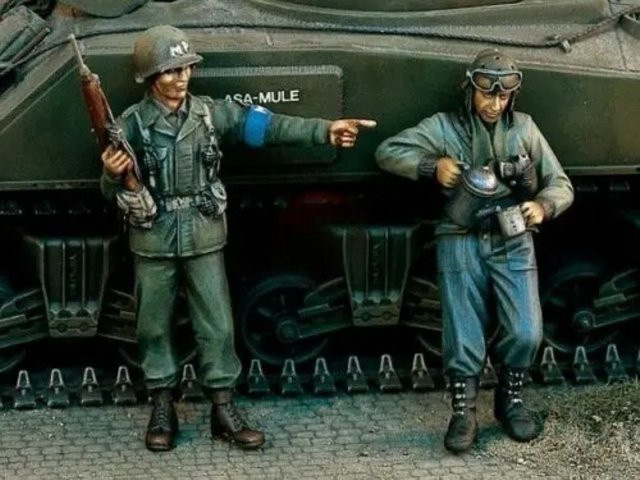 Harz Us MP Pointing to Drink Coffee mit Öltanker History Mini, Modellbausatz, 1/35, 2-teiliges Set - Bild 1