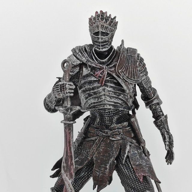 Bandai Dark Souls 3 Herr der Cinder Knight Undead Soldat Action Figur Statue für deinen Desktop - Bild 1