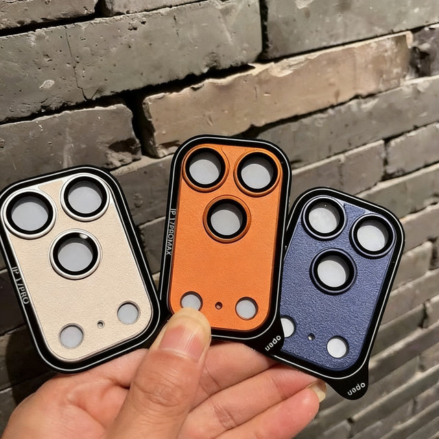 Kamera Objektiv Schutz für iPhone 17 Pro Max mit Leder Textur und Aluminium Metall Ring in Orange Multicolour mit gehärtetem Glas Film - Bild 1
