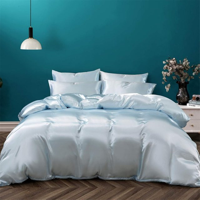Dreamreal 3-teiliges Bettwäsche-Set aus 100% natürlicher Maulbeerseide mit Bettbezug und 2 Kissenbezügen, einfarbig in Gold, Blau oder Braun - Bild 1