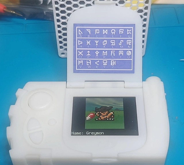 Bandai Digimon Encyclopedia Pico Terminal DT Encyclopedia in Weiß mit USB-C und WiFi-Funktion - Bild 1