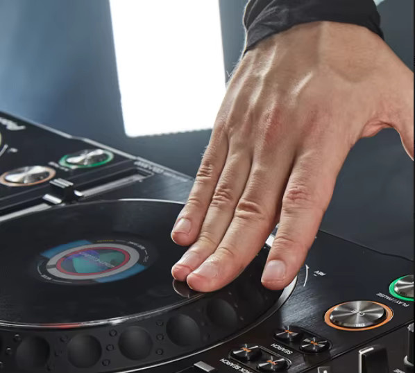 Pioneer DJ CDJ-3000 Professioneller Multi-Player in Schwarz - Bild 4