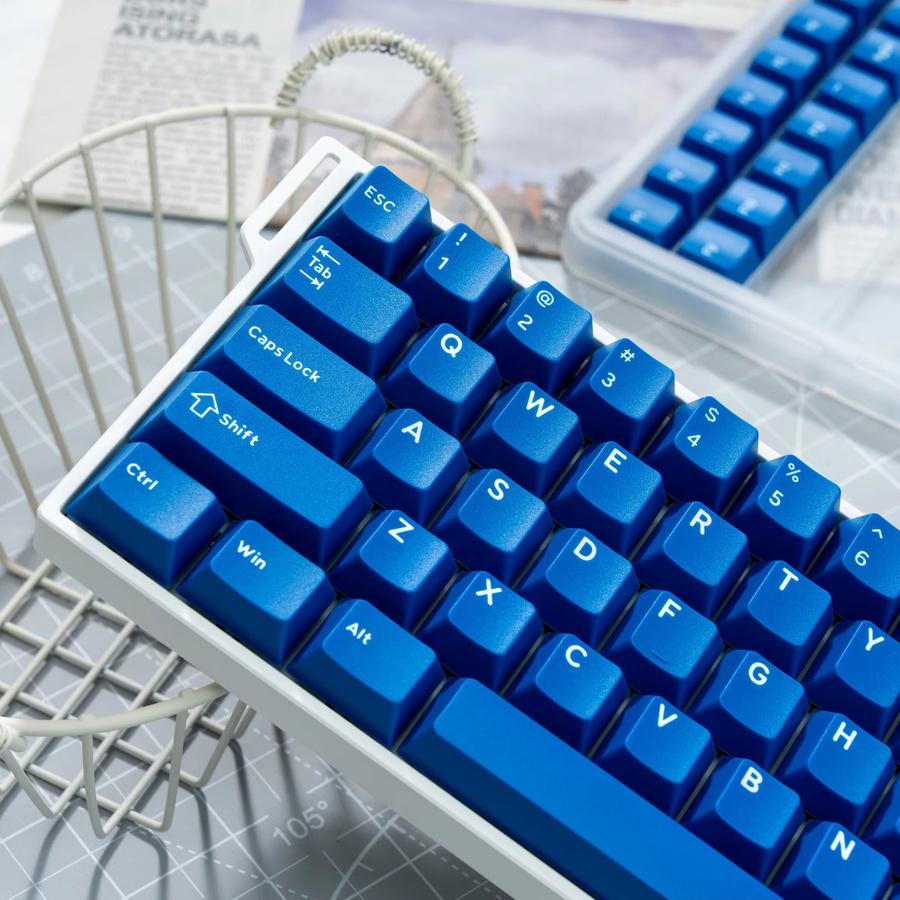 FSWHBY 117 Tasten Keycaps im Cherry-Profil in Blau und Rot aus PBT mit Double-Shot Technologie für mechanische Tastaturen mit Gateron oder Cherry MX Schaltern - Bild 2