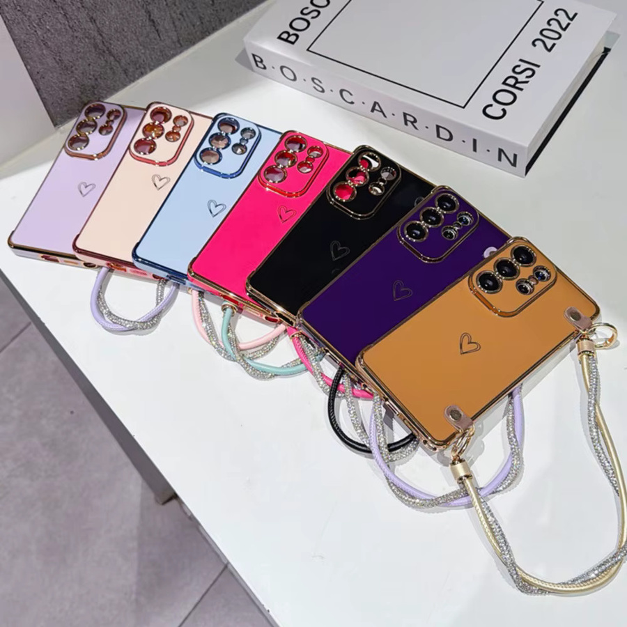 Samsung Galaxy Smartphone Schutzhülle aus weichem TPU mit Lanyard und Liebesherz-Design in Braun - Bild 2