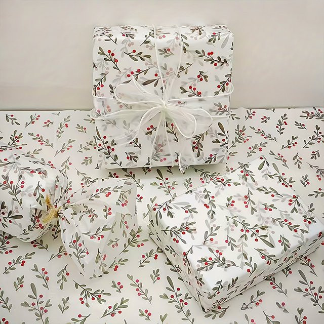 Halbtransparentes Seidenpapier mit Holly-Blattdruck in Weiß, B/B: 50 x 35 cm - Bild 1