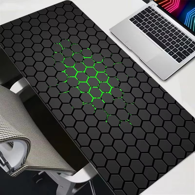 Hexagon XXL Mousepad für Gamer und Büro in Schwarz - Bild 3