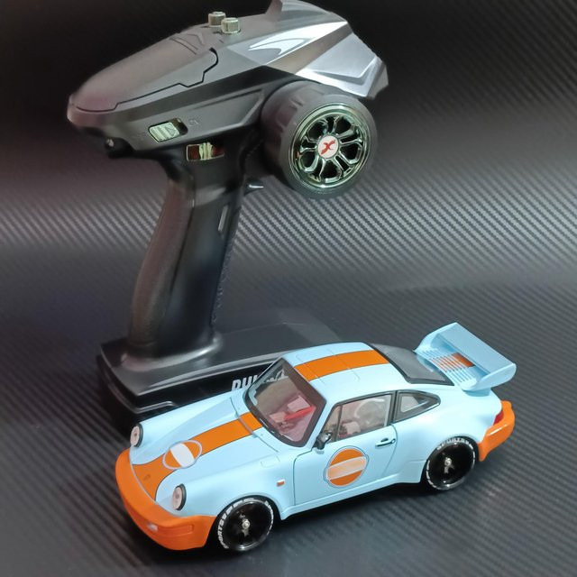 FATJAY Supra RC Drift MINI-Q8, ferngesteuertes Modell, 1:24, mit Metallkarosserie - Bild 1