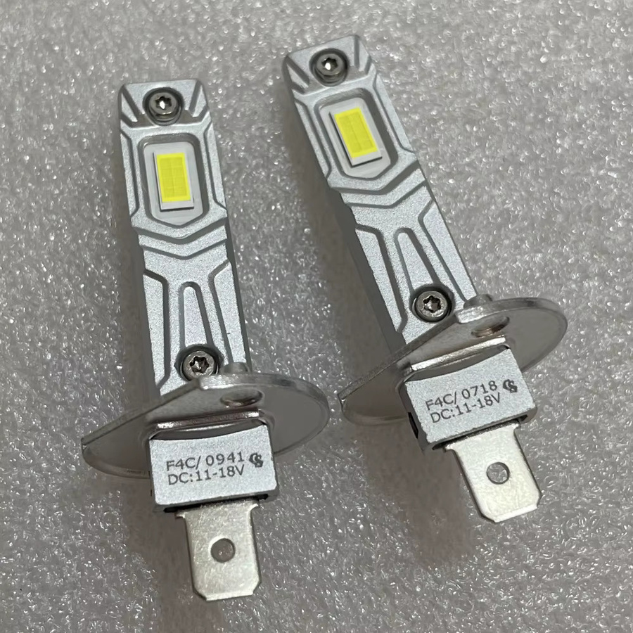 Neallor H1 P14,5s LED Canbus Scheinwerfer Set für Fahrzeuge in Weiß und Silber, Leistungsstarke Turbo Diode Fernlicht und Nebellampen für Auto und Motorrad, 12V - Bild 5
