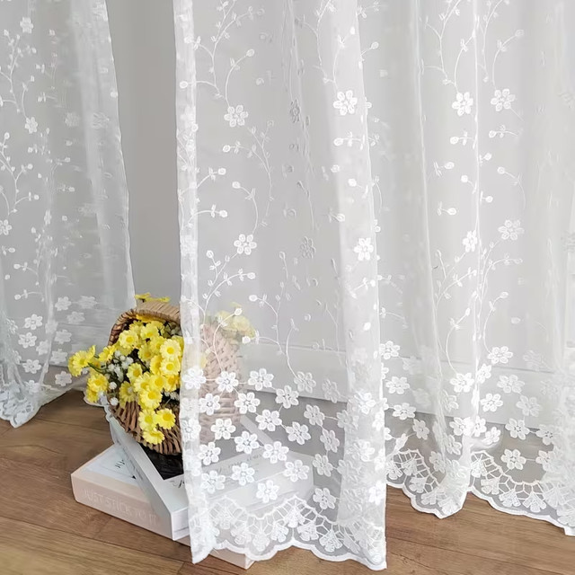 Transparenter Spitzenvorhang mit floraler Stickerei in Weiß für Wohnzimmer und Schlafzimmer - Bild 1