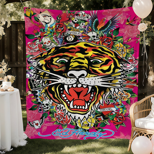Warner Bros. E-Ed H-Hardy Flaggenmotiv Kunstdruck in Multicolour, Textil-Wanddeko im Retro-Stil, Breite: 60,0 cm, Höhe: 40,0 cm - Bild 1