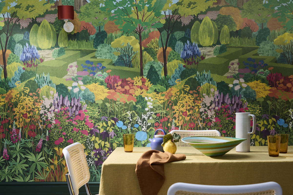 Little Greene Mural Castle Garden Wandtattoo in Pale Lime mit botanischem Naturmotiv und floralem Design - Bild 4
