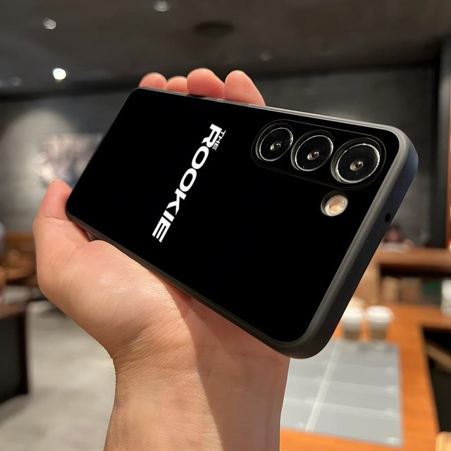R-Rookie Handyhülle für Samsung Galaxy A16 5G in Schwarz, weiche Schutzhülle - Bild 1