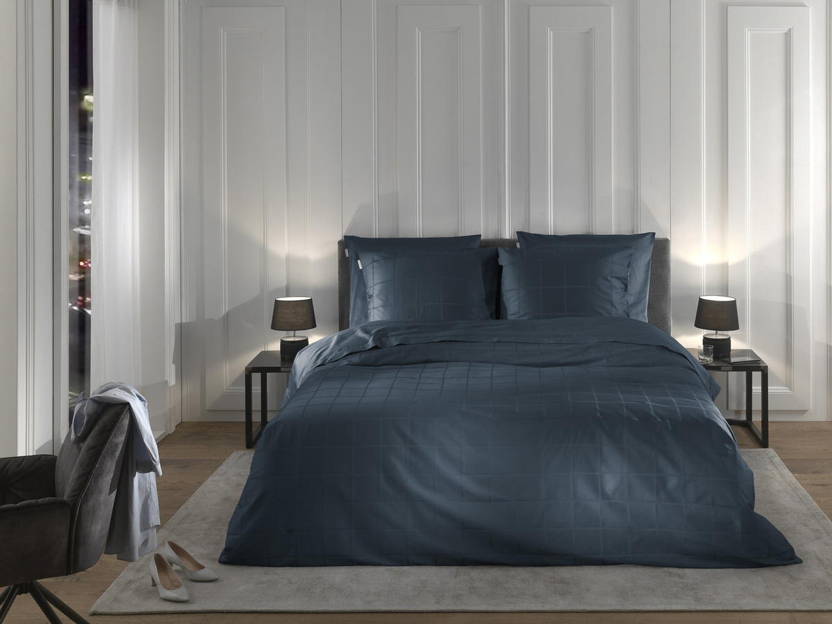 Heckett & Lane Mako-Satin Bettwäsche Diamante Maritim Blue Reversibel mit Karo-Design, Farbe: Blue, B/H: 135 x 200 cm und Kissen: 80 x 80 cm - Bild 1
