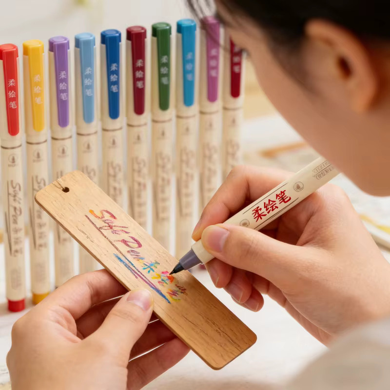 kissbuty Aquarell-Kunstmarker-Set mit 24 farbigen Stiften und weicher Pinselspitze für Lettering, Kalligraphie und Malerei - Bild 3