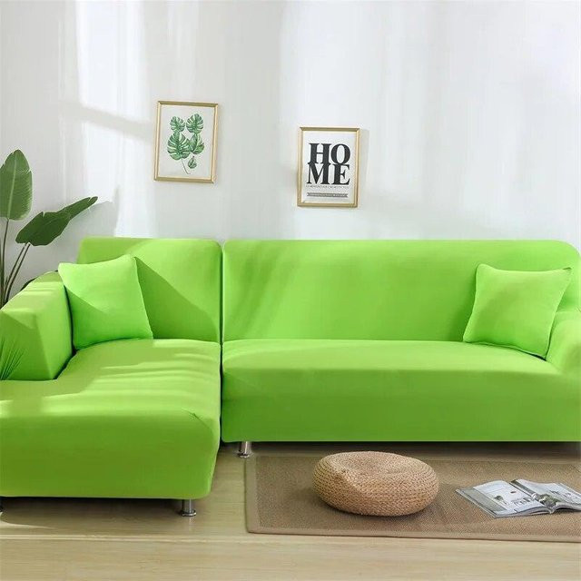 Elastischer Sofabezug von Your Warm Home in Grün, Stretch-Schonbezug für L-förmige Ecksofas und Sessel, Breite: 90-140 cm - Bild 1